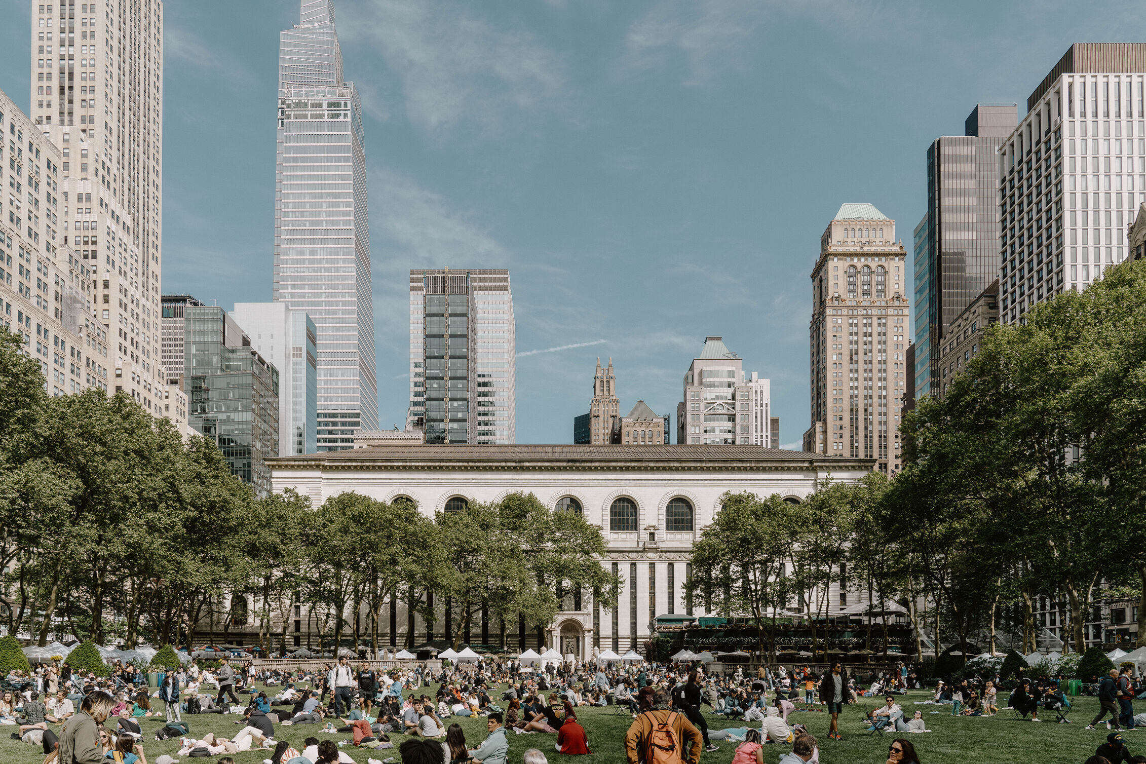 Adam_Firman_01-20_Club_Quarters_NYC_Contextuals-16_optimized_1000