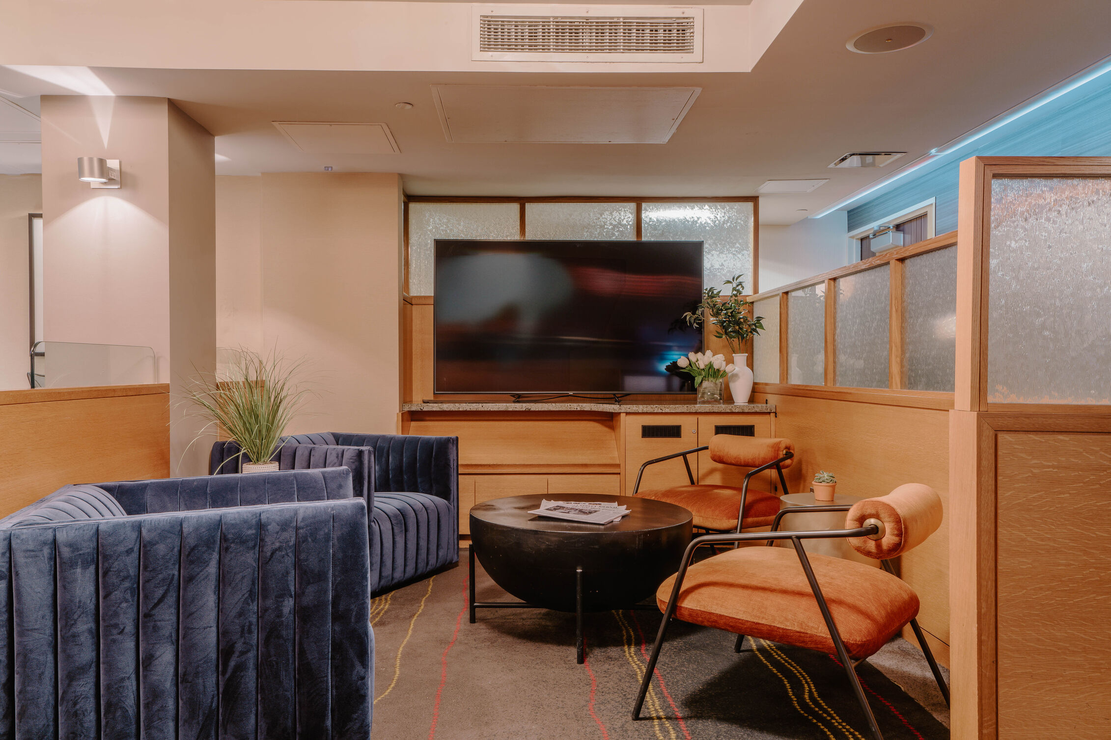 Adam_Firman_Club_Quarters_The_Jewel_Common_Areas-12_optimized_1000